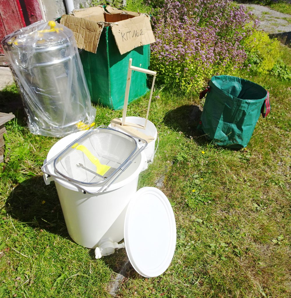 Honey extractor kit